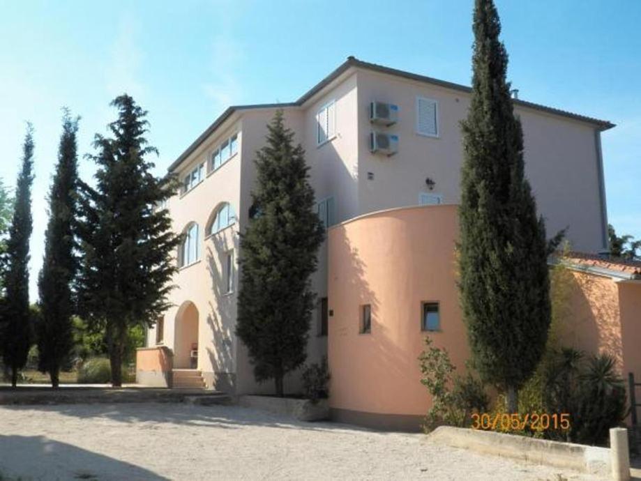 Apartments Adria Пула Екстериор снимка