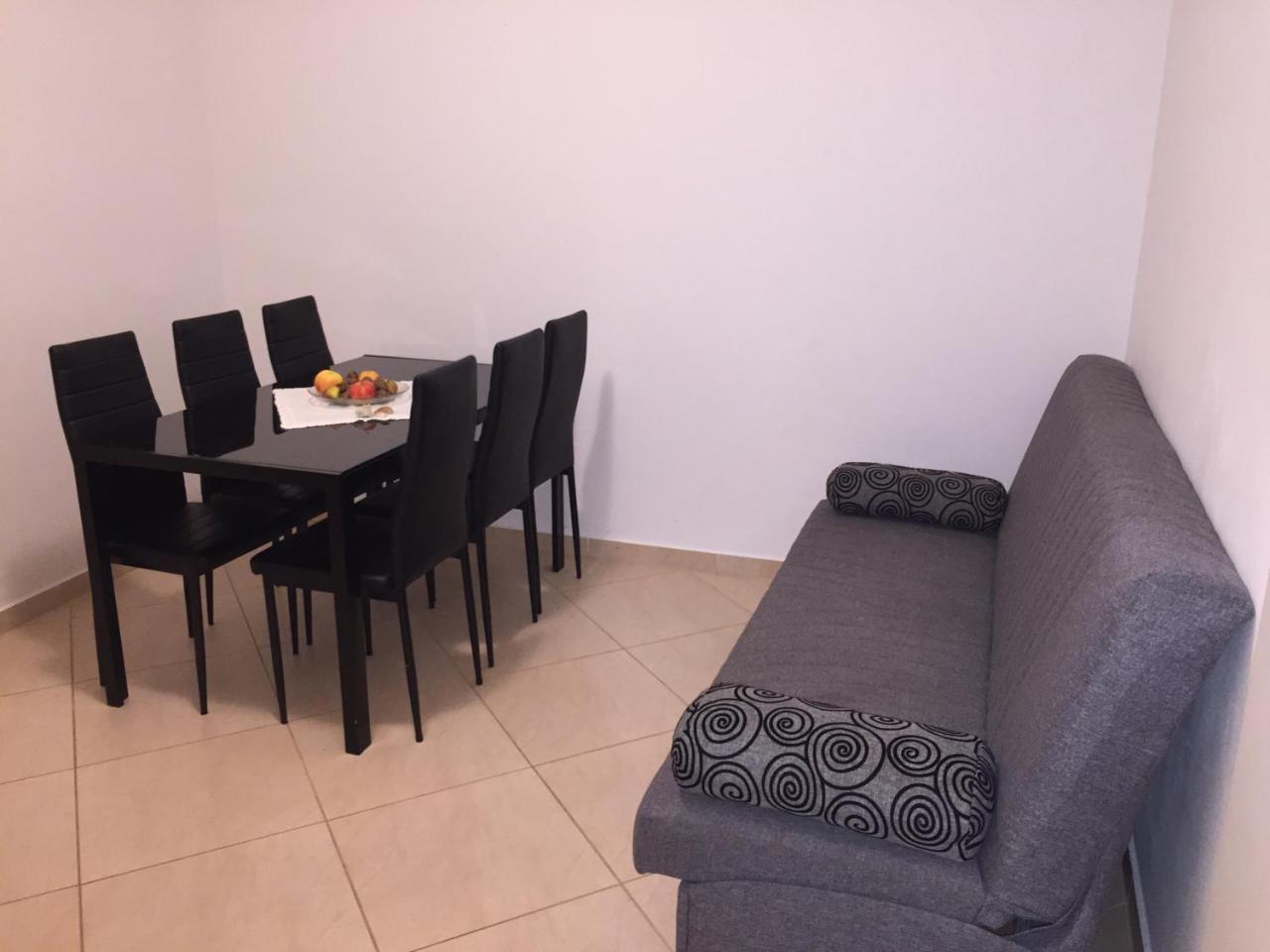 Apartments Adria Пула Екстериор снимка